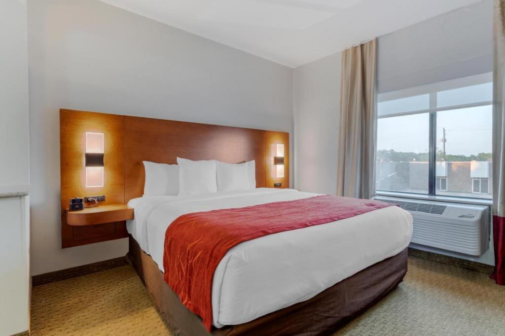 Comfort Hotel 2*