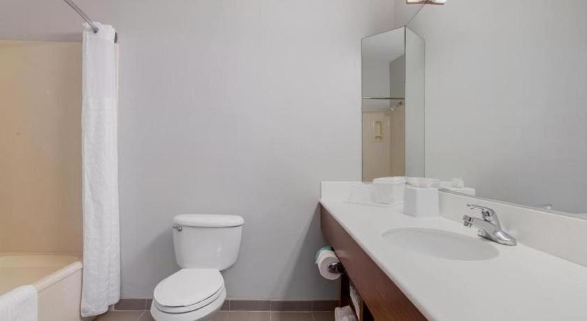 Comfort Hotel La Porte